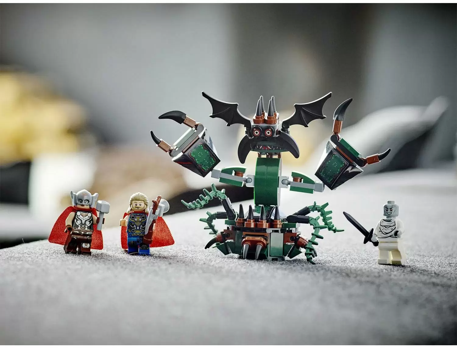Конструктор LEGO Супер Герои Нападение на Новый Асгард
