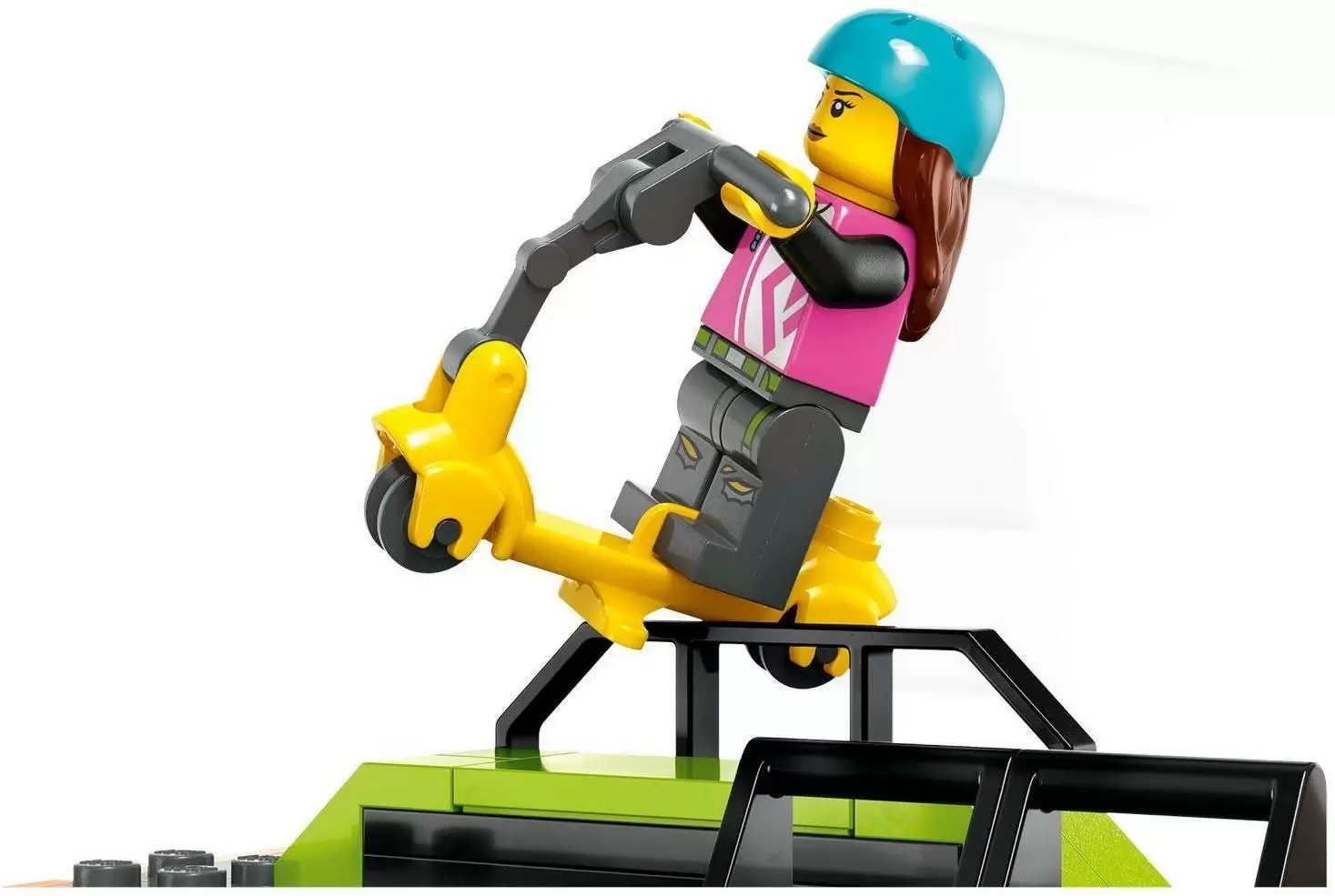 Конструктор LEGO City Уличный скейт-парк