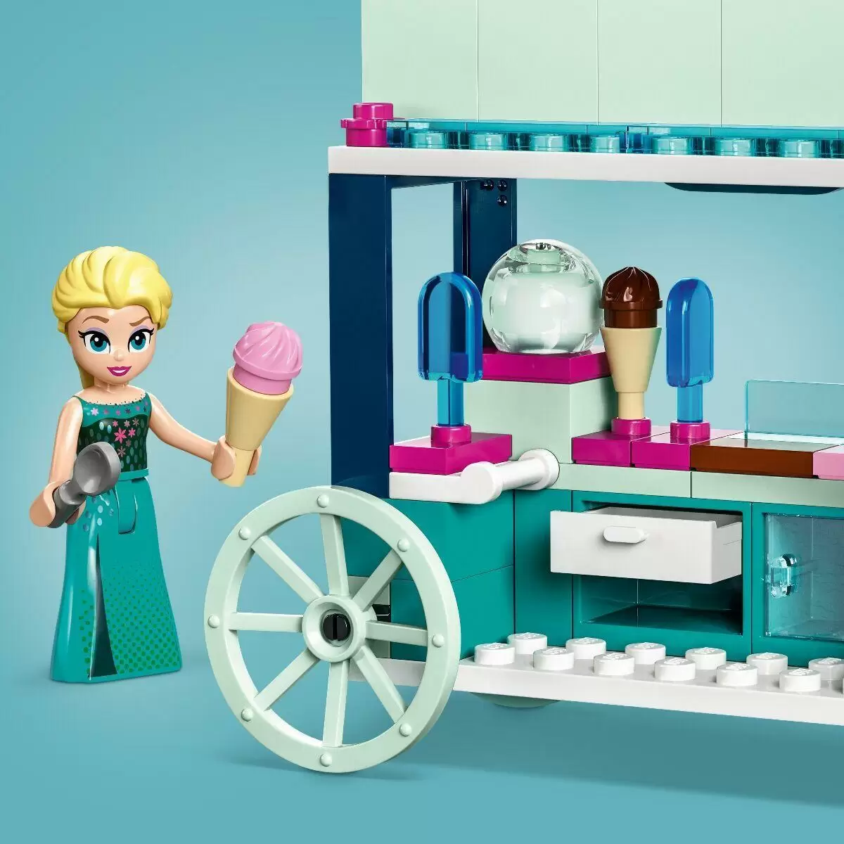 Конструктор LEGO Disney Мороженое Эльзы