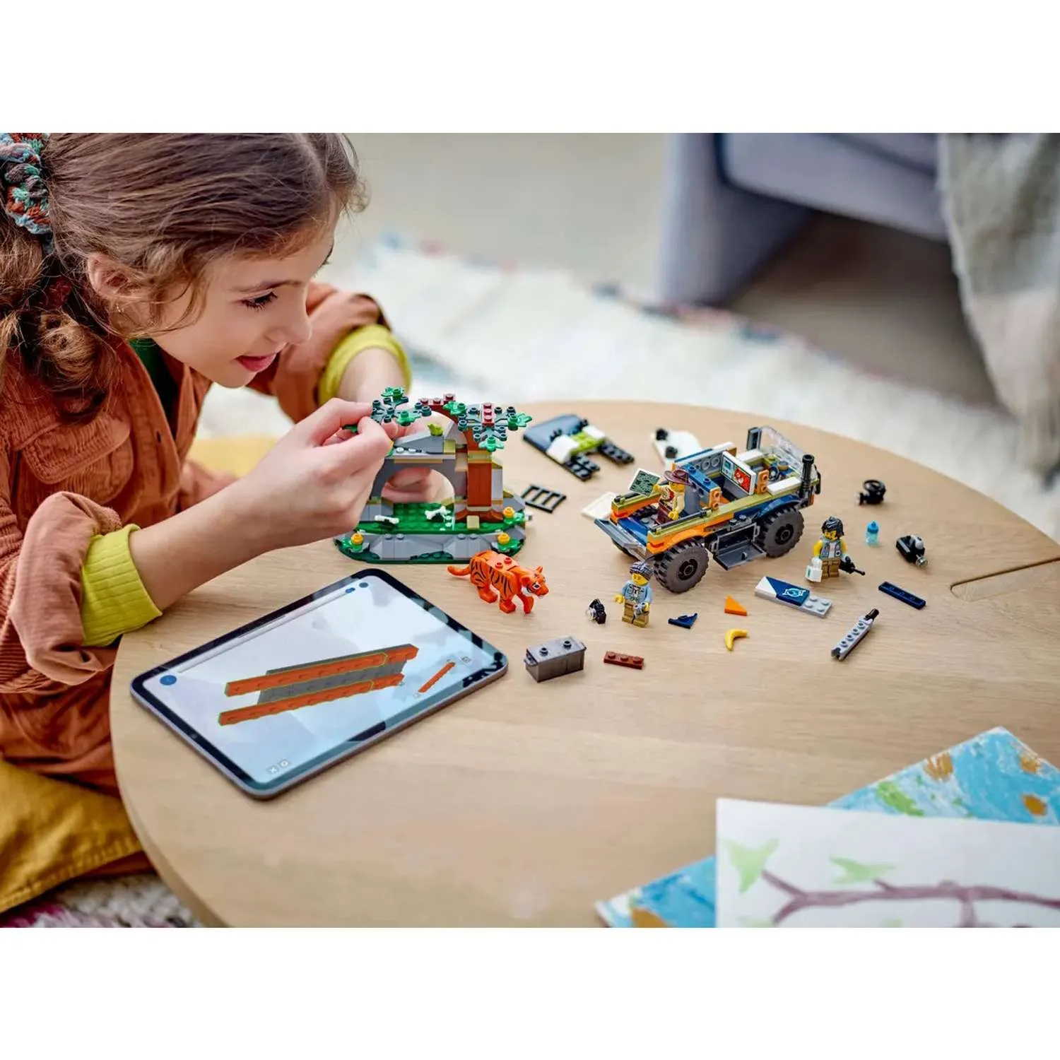 Конструктор LEGO City Вездеход исследователя джунглей